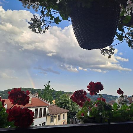 Guest House Lazara Veliko Tŭrnovo Exterior photo