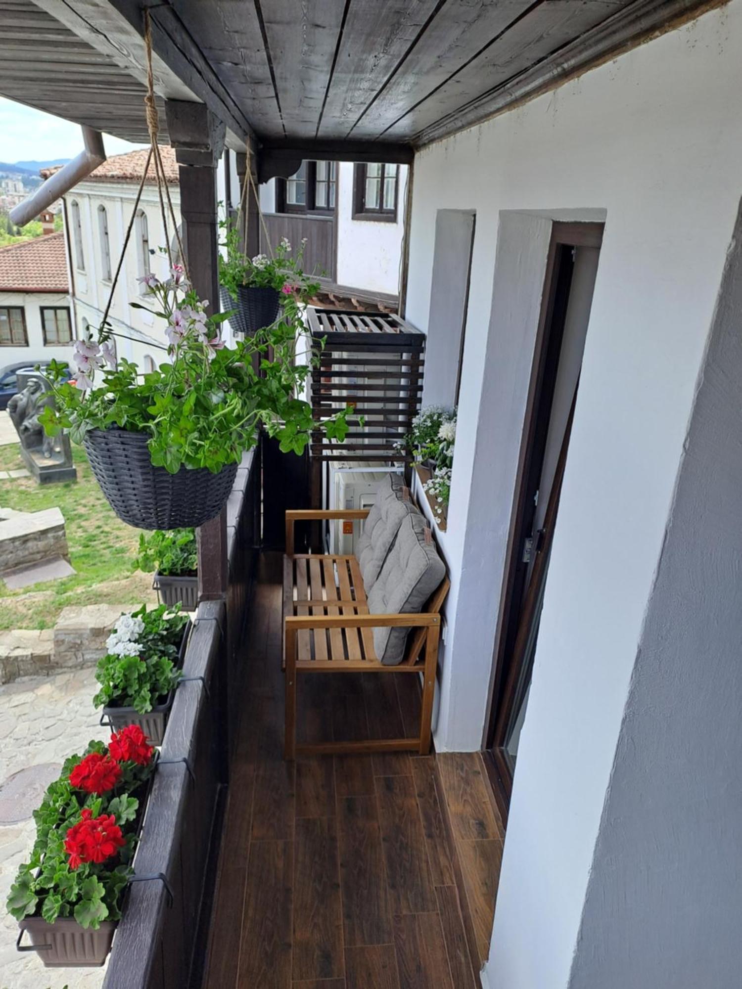Guest House Lazara Veliko Tŭrnovo Exterior photo