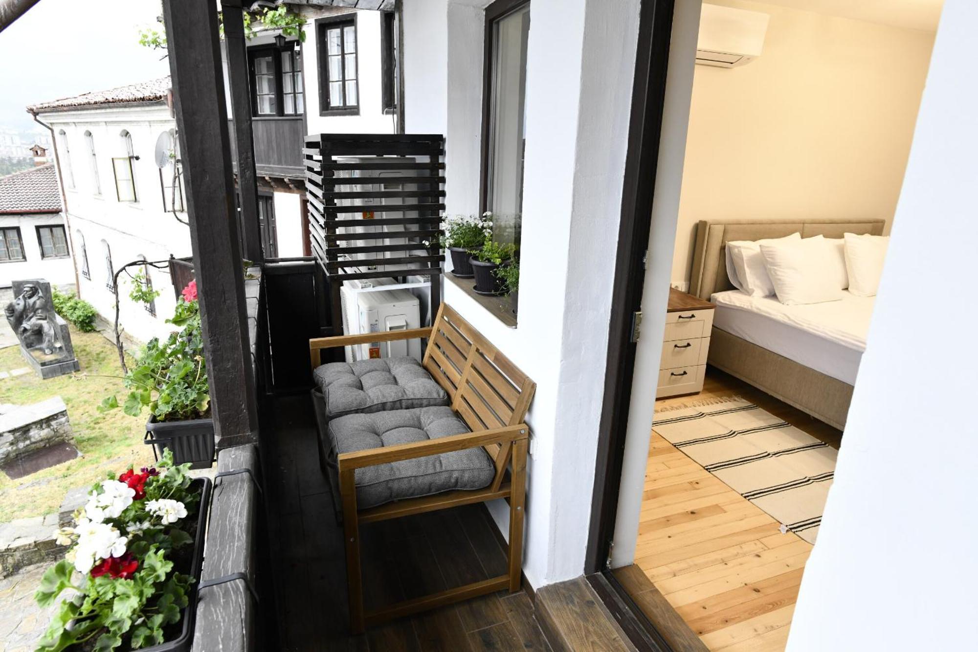 Guest House Lazara Veliko Tŭrnovo Exterior photo