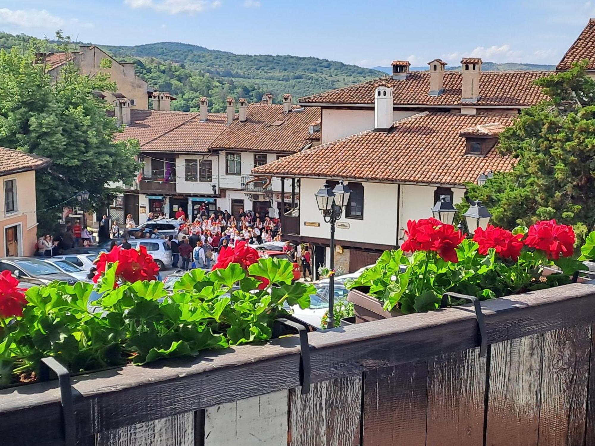 Guest House Lazara Veliko Tŭrnovo Exterior photo